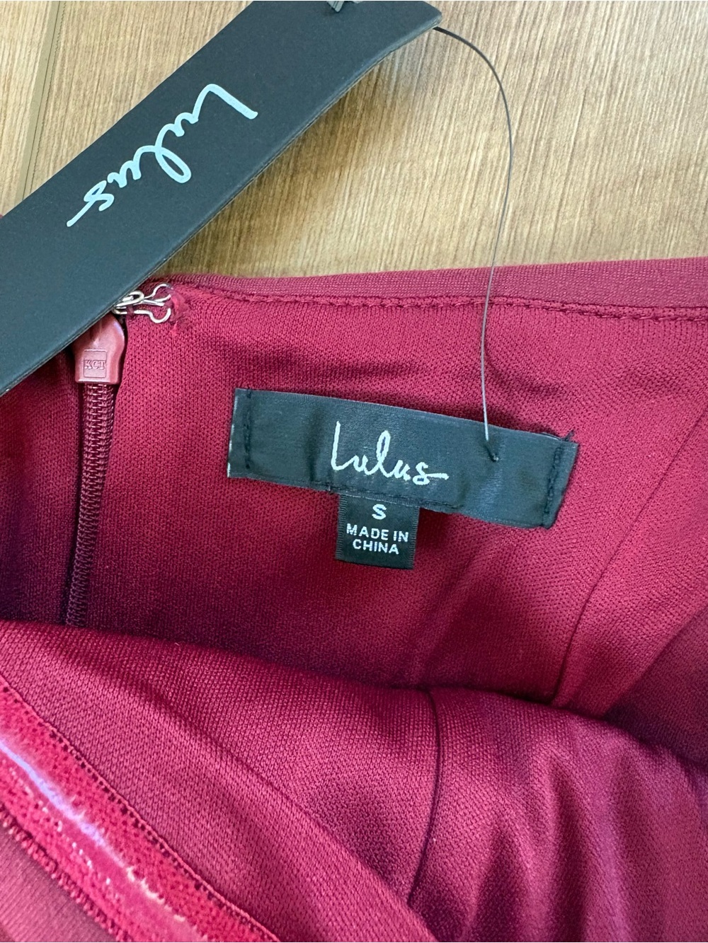 Lulu's Classic Glam Off-the-Shoulder Bodycon Slit Dress. Wine. Size Small - Picture 7 of 10